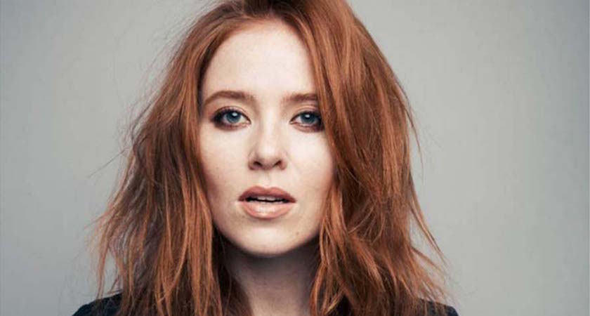 angela-scanlon-n